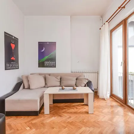 Apartment The Artist's | One Bedroom On Graf Ignatiev *
