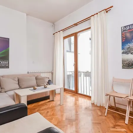 Apartment The Artist's | One Bedroom On Graf Ignatiev